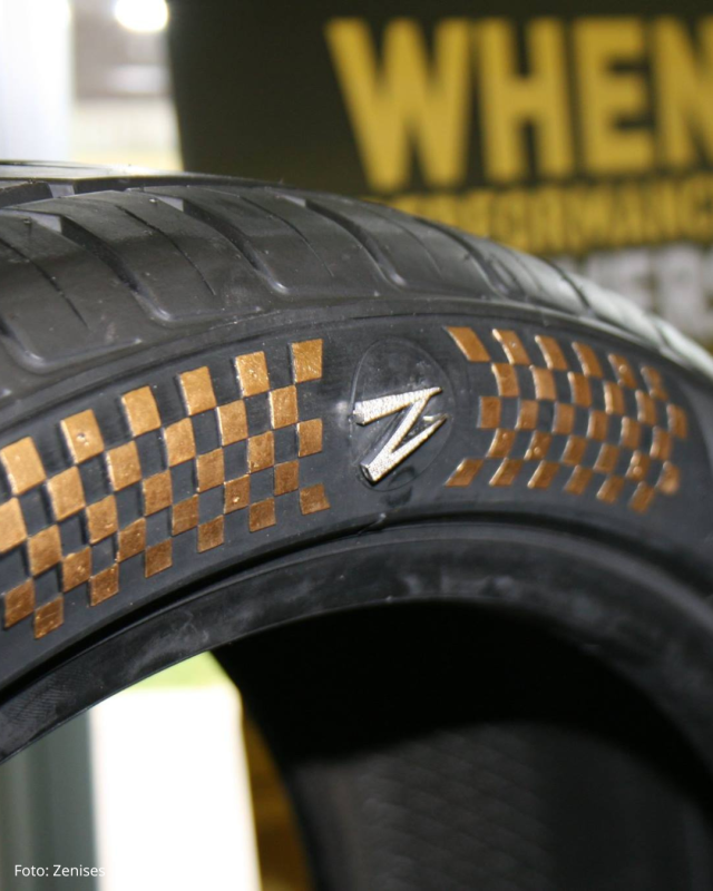 Guinnessi rekord: unikaalsed Z Tyre rehvid kullaga ja teemantidega hinnaga 600 000 dollarit